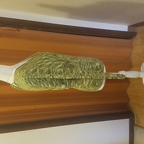 STUDIO Y GREEN SWEATER - Picture 4 of 4